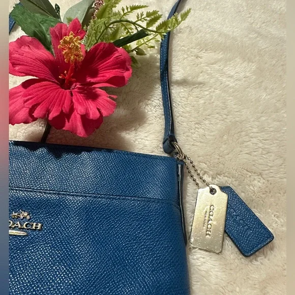 Coach Blue Crossbody Bag - Picture 9 of 11